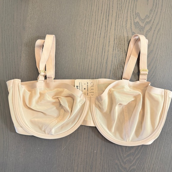 CUUP Balconette Bra Set in Sand - Picture 6 of 11